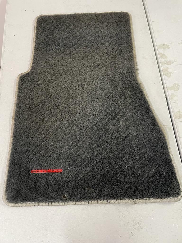 Nissan Skyline Bnr32 GTR OEM FLOOR MATS (minor wear/threading)