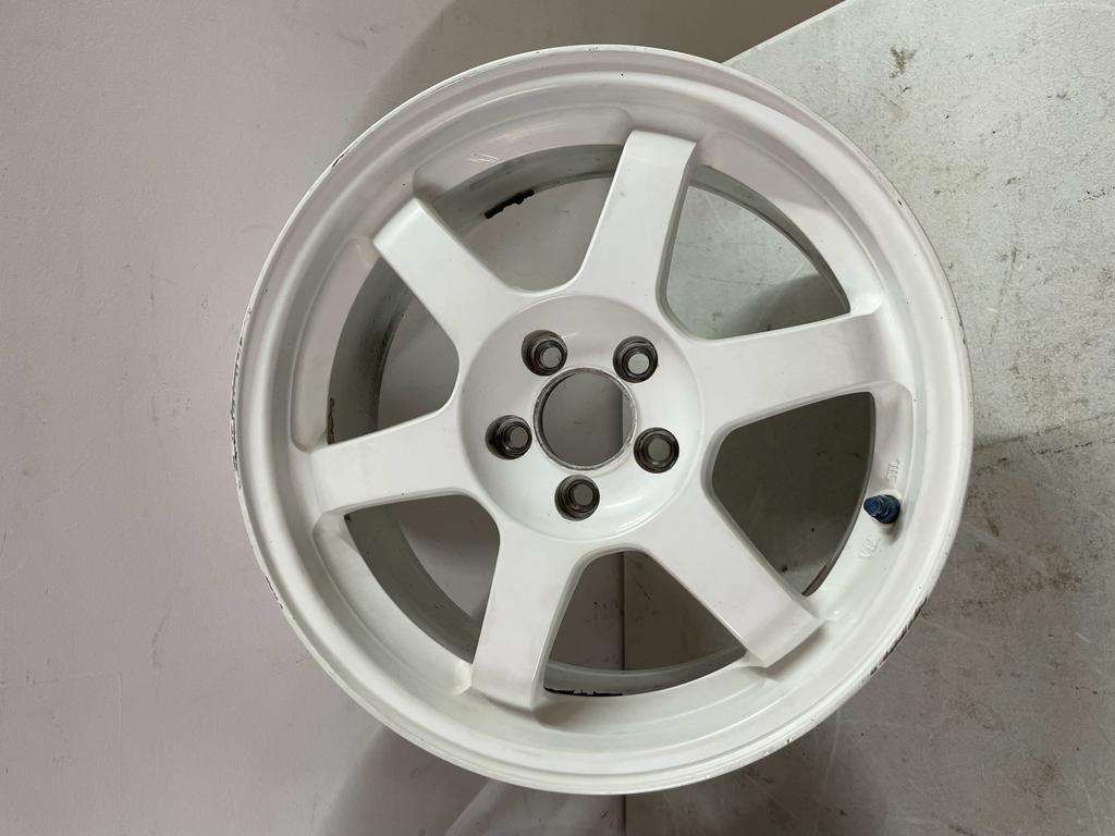 Rays volk te37 16x7 +33 5x100