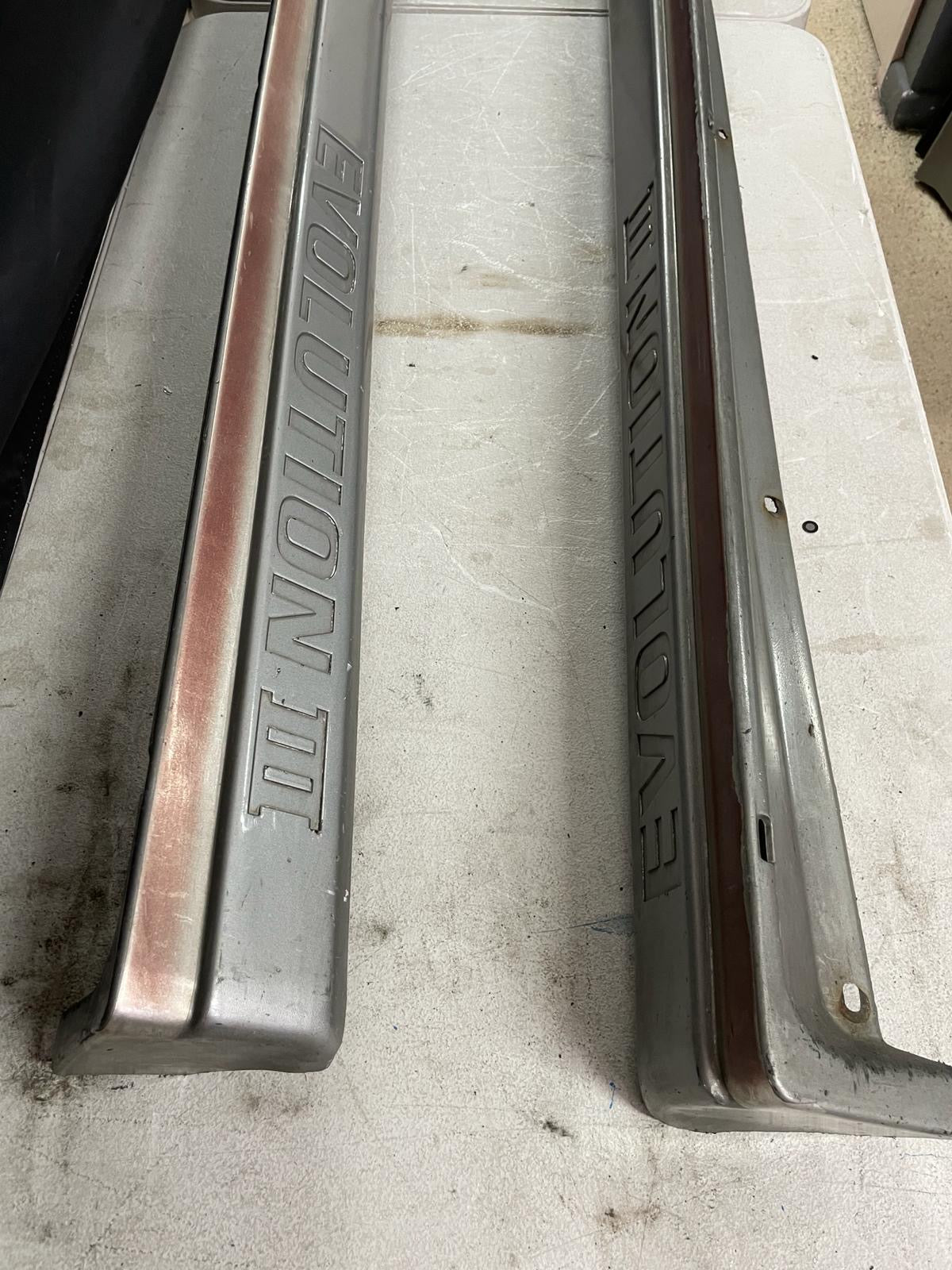 Mitsubishi Lancer Evolution 3 Genuine Side Skirts good condition