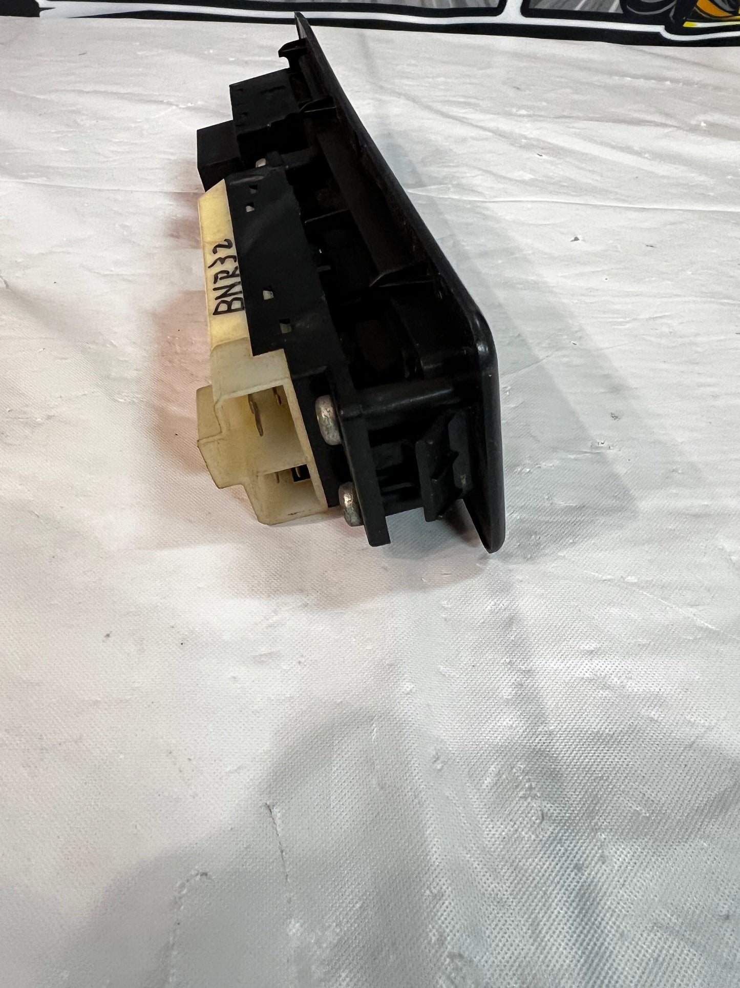 Nissan Skyline R32 Gtr/gtst window switch & power mirror controls (complete) (A)