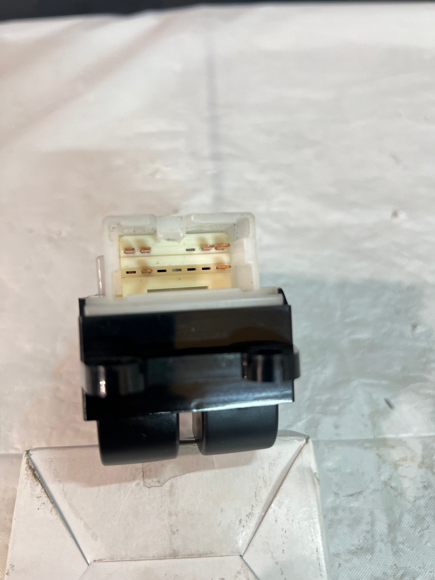 Nissan Silvia S14 200sx drivers side window switch. Used condition.