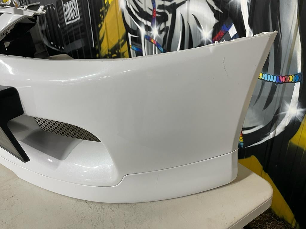 Mitsubishi Lancer Evo 9 front bar