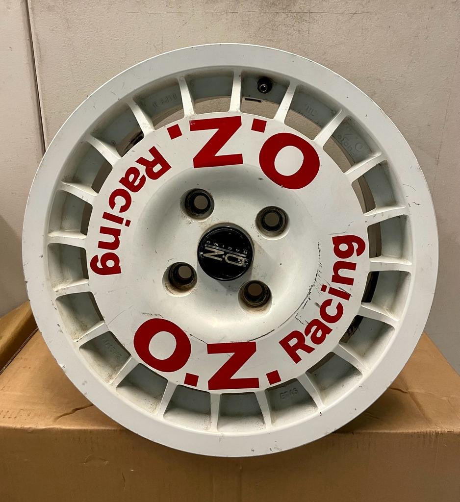 Oz Racing Rally 15x7 +45 (4x114.3)