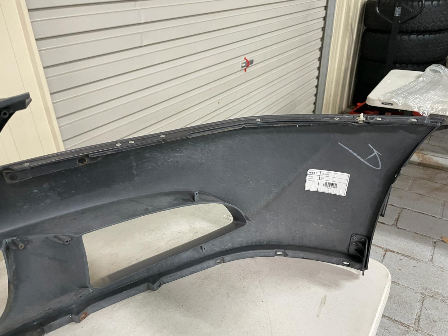 Mitsubishi Lancer Evo 8/8MR Skin Only Front Bar + Badge