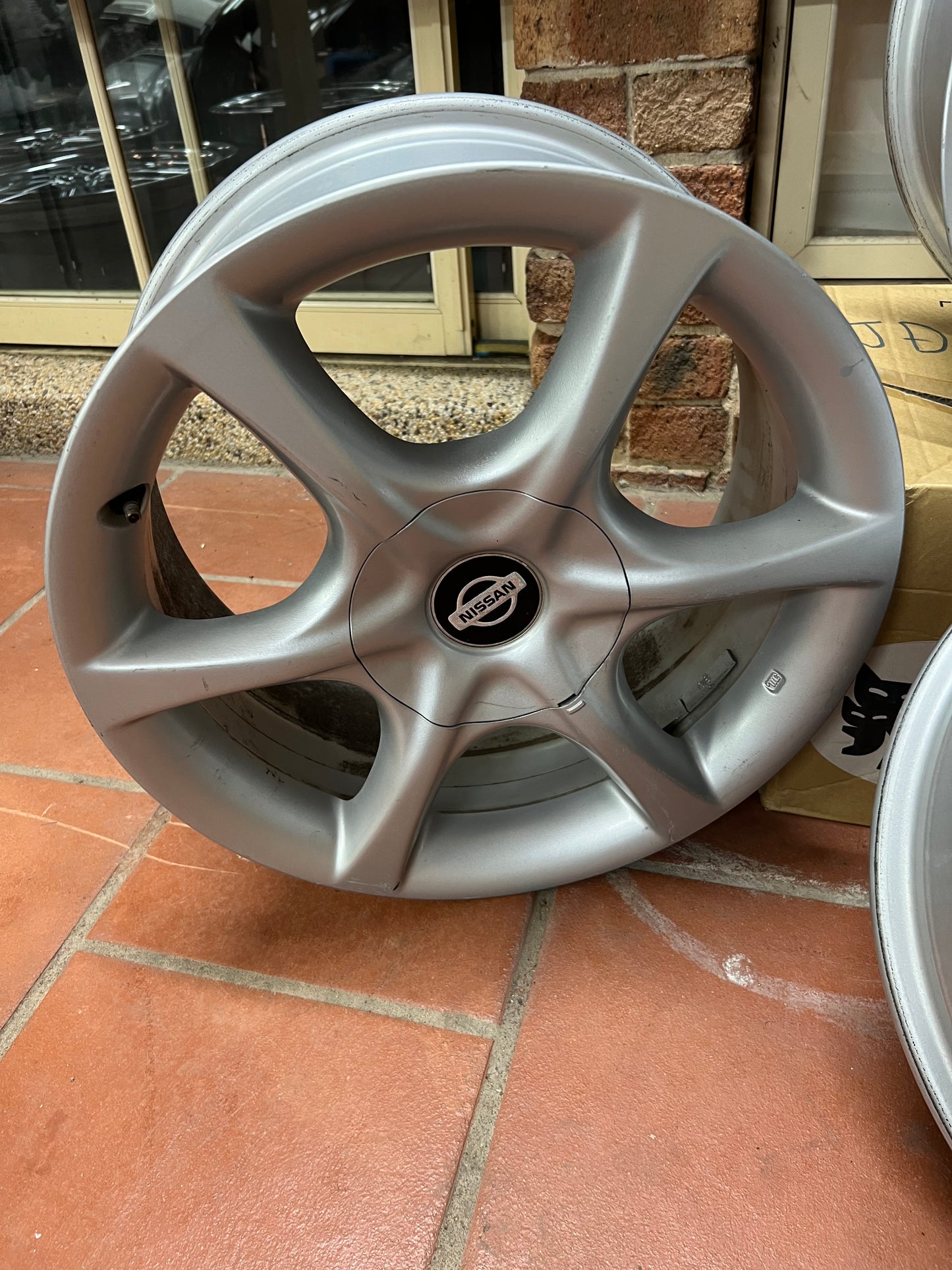 Nissan skyline R34 GTT OEM Wheels