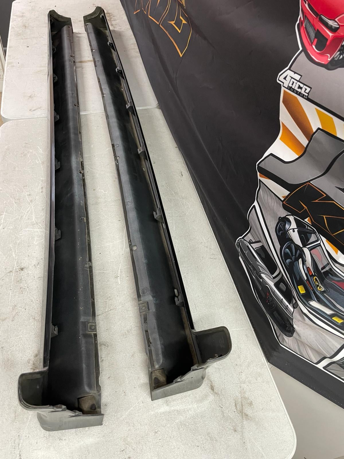 Mitsubishi Lancer Evolution 3 Genuine Side Skirts good condition