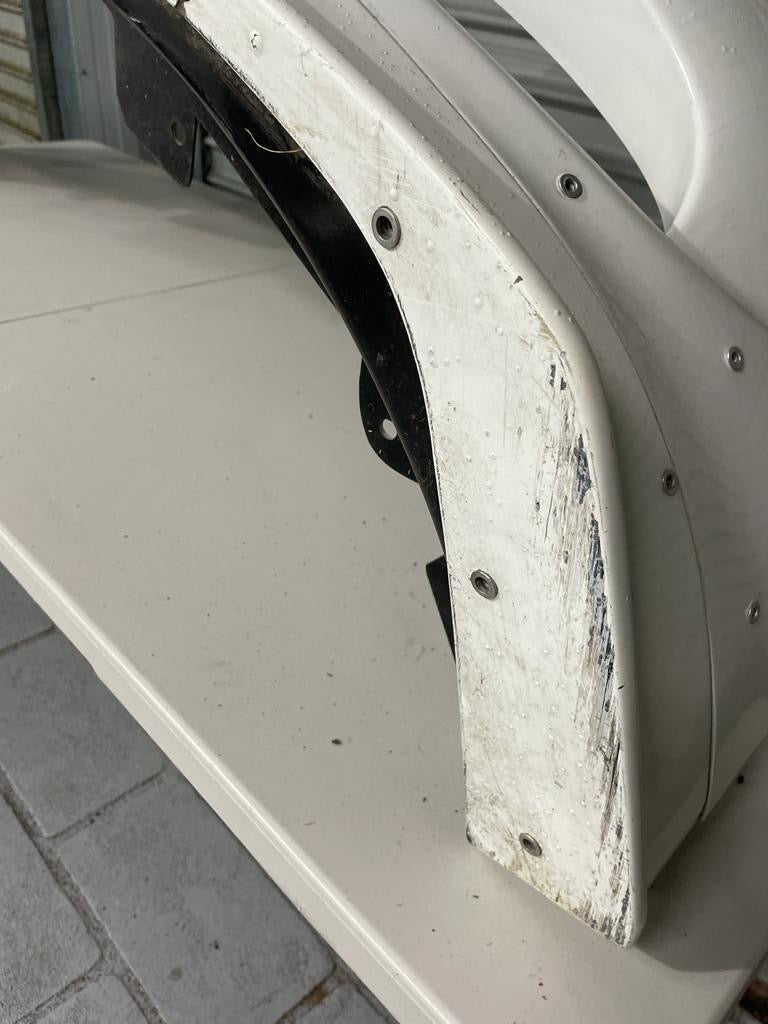 MITSUBISHI LANCER Evolution 8/8MR Genuine Front Bar with Aftermarket fibreglass lip