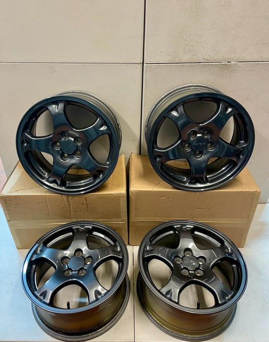 SUBARU GC8 WRX Club Spec inspired professional painted wheels                 16x7 +53 (5x100)
