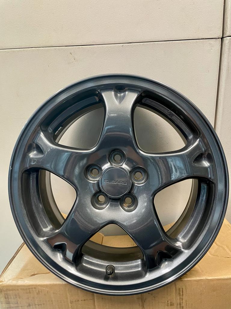 SUBARU GC8 WRX Club Spec inspired professional painted wheels                 16x7 +53 (5x100)