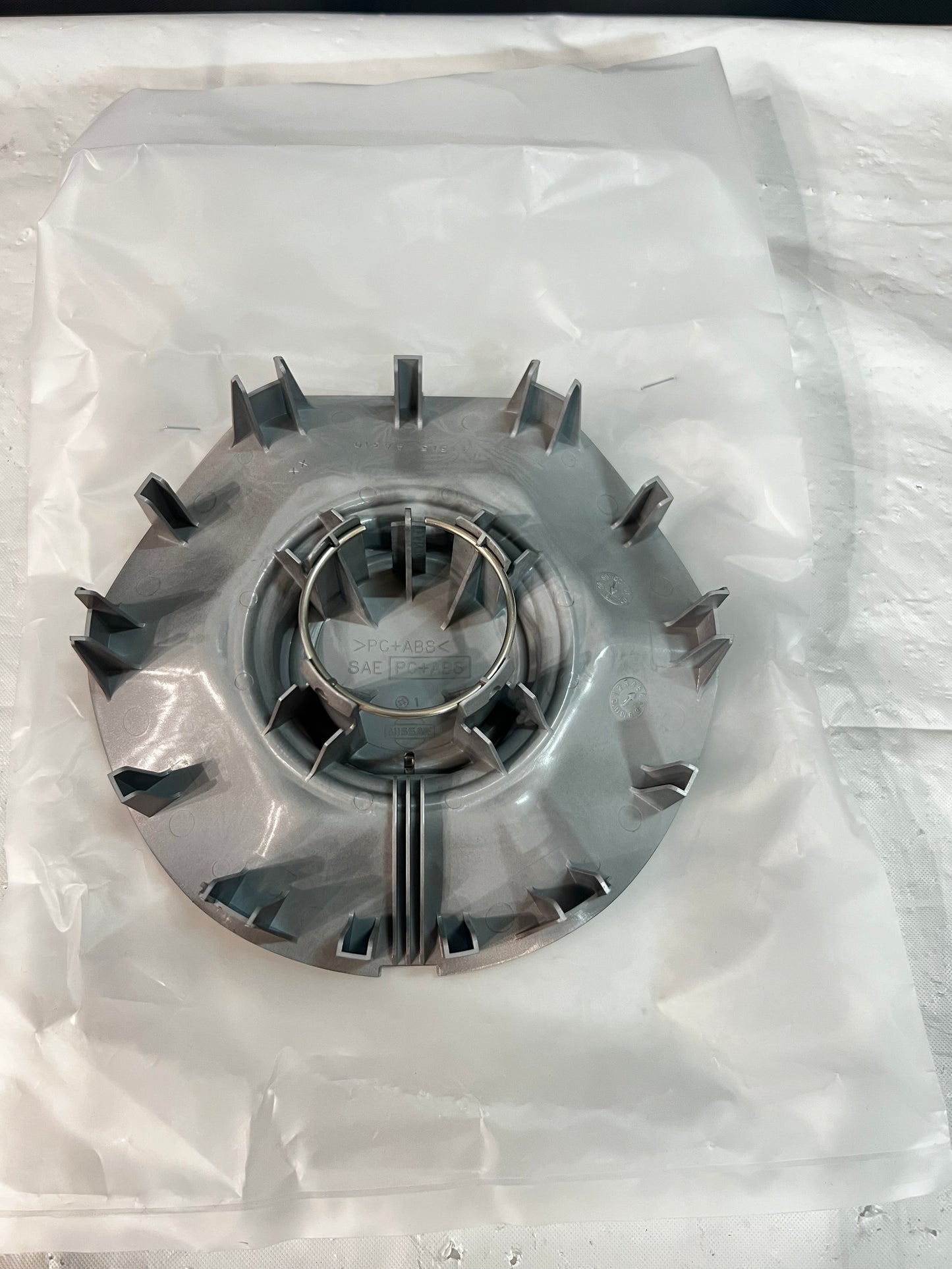 Nissan Skyline BNR34 GTR OEM Wheels Center Cap (Brand New)   Sold in singles.