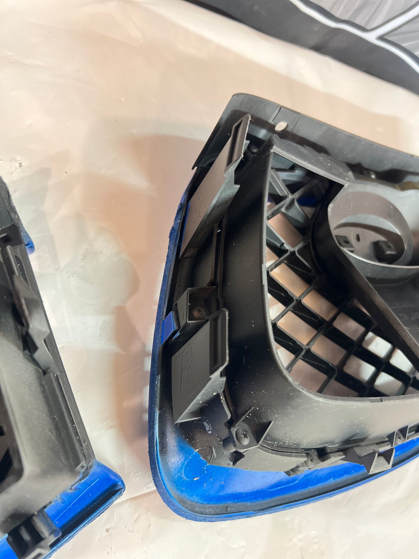 Subaru WRX/Sti Hawkeye Grille 3 piece set genuine.