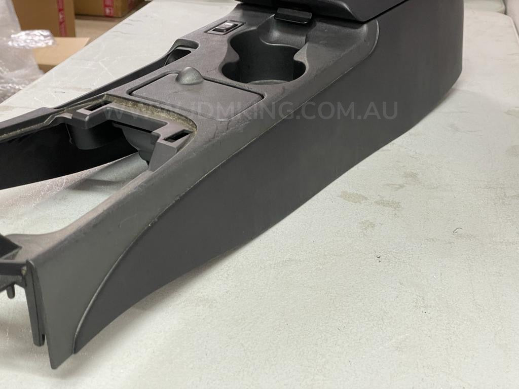 Nissan Silvia S15/200sx hand brake console. Complete with lid & ashtray plus coin/card tray