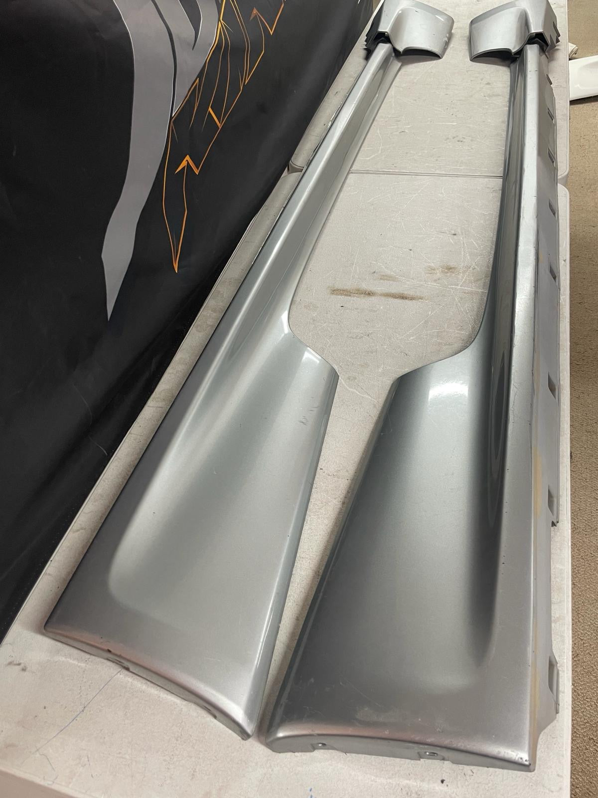 Nissan Skyline BCNR33 GTR Genuine SIDE SKIRTS & FRONT SPATS (silver)