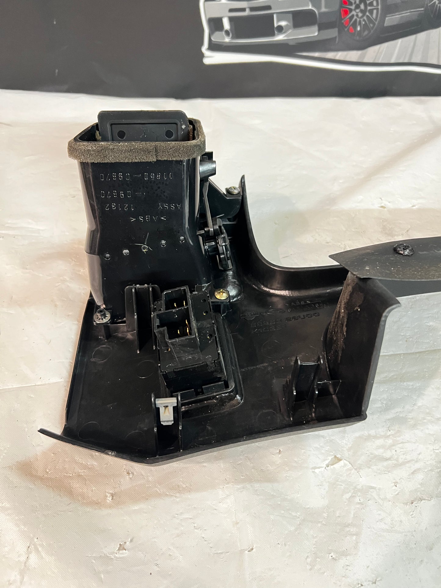 NISSAN SKYLINE R33 DASH FASCIA SURROUND.