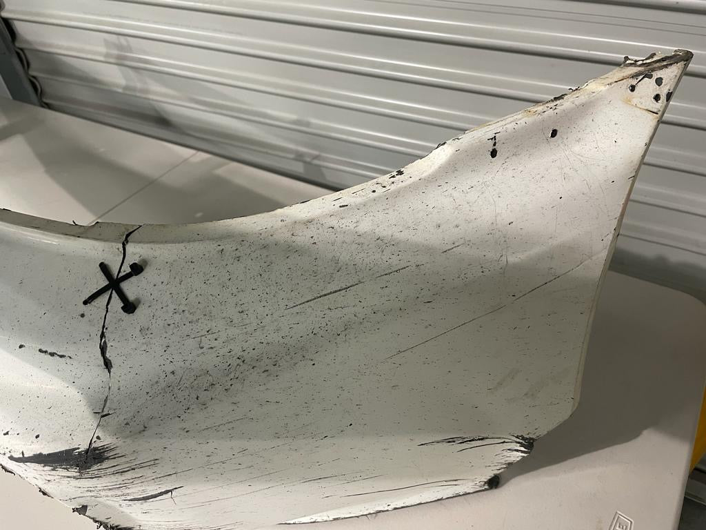 MITSUBISHI LANCER Evolution 3 Front Bar Genuine (damaged)