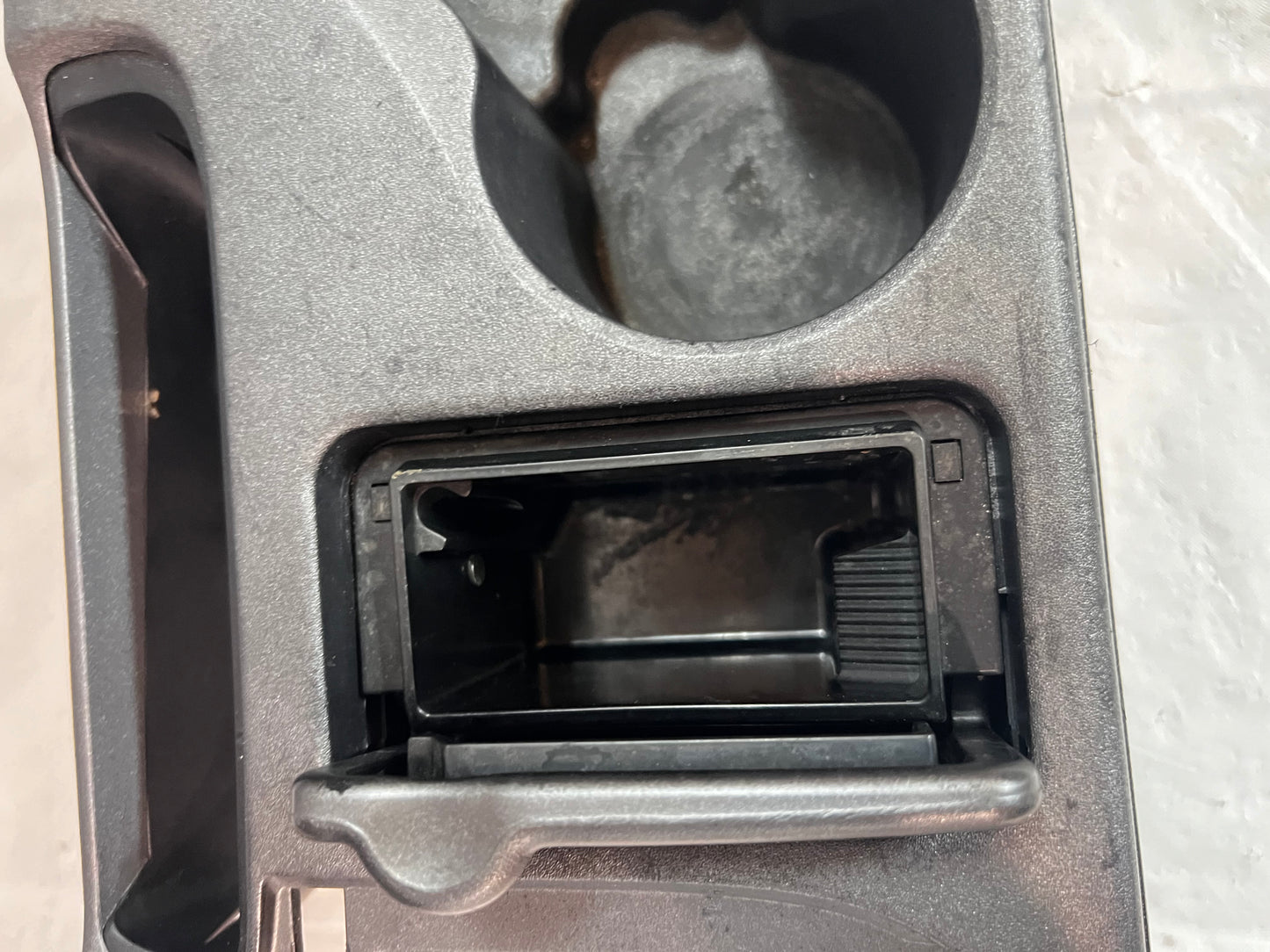 NISSAN SILVIA S15 200SX JDM CENTER CONSOLE + LID + ASHTRAY (USED) (B)