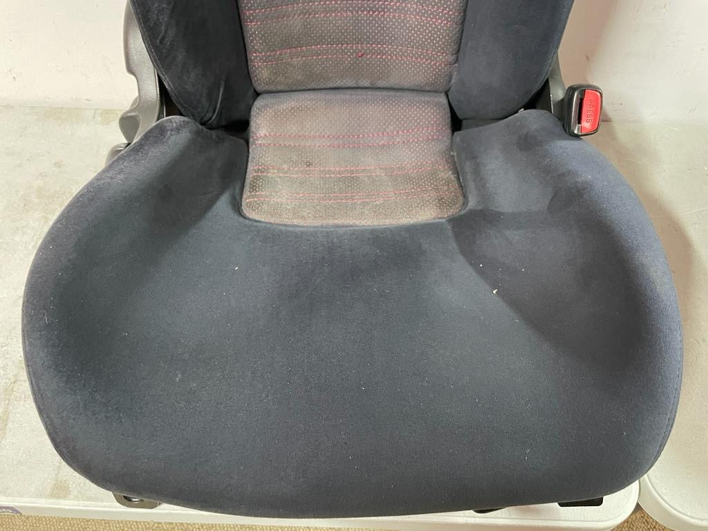 SKYLINE BCNR33 GTR SERIES 3 FRONT SEATS. (RED STITCH)
