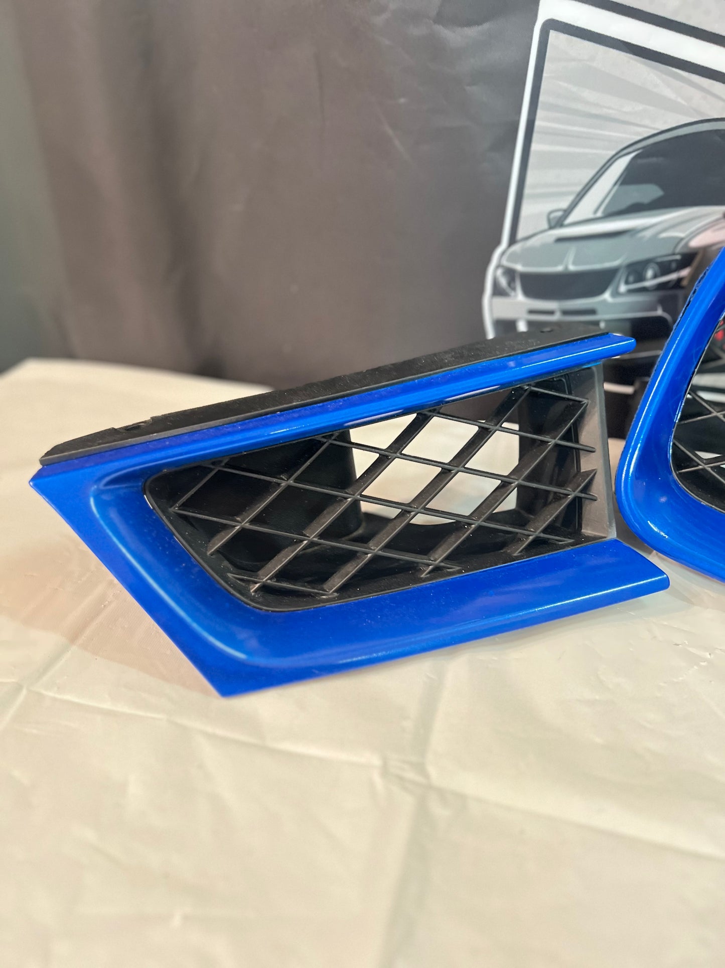 Subaru WRX/Sti Hawkeye Grille 3 piece set genuine.