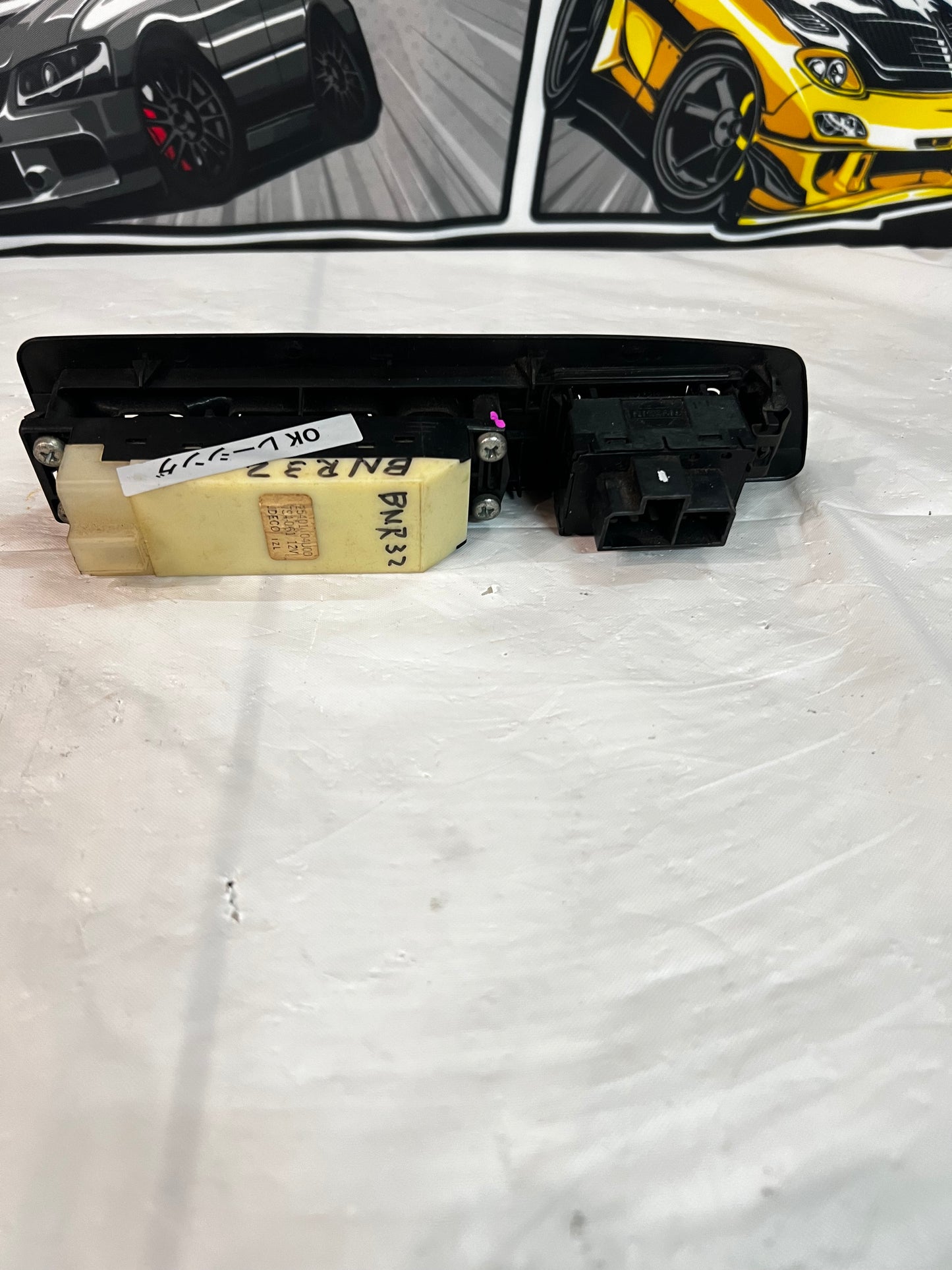 Nissan Skyline R32 Gtr/gtst window switch & power mirror controls (complete) (A)