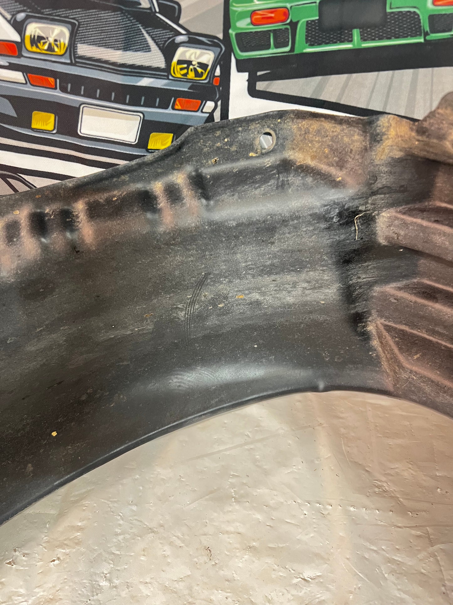 MITSUBISHI LANCER EVOLUTION 6 FENDER/GUARD LINER (LH) USED. DISCONTINUED.
