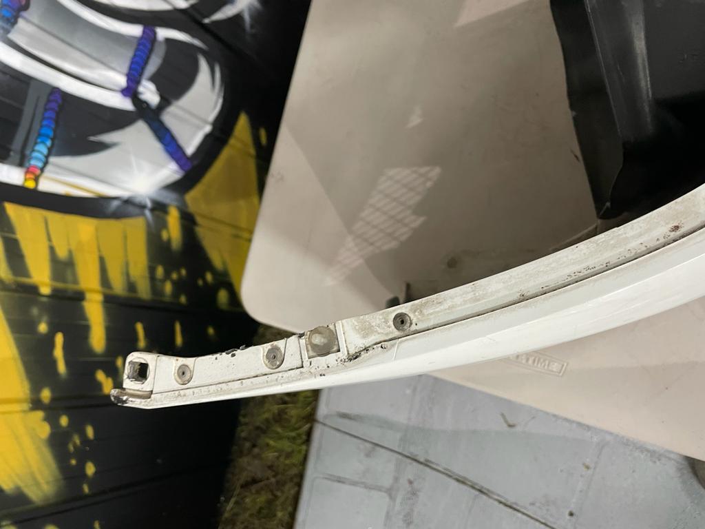Mitsubishi Lancer Evo 8/8mr front bar